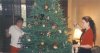 Beverly & Ariana decorating the tree 2