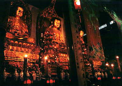 Buddhas at the White Jade Temple in Shanghai